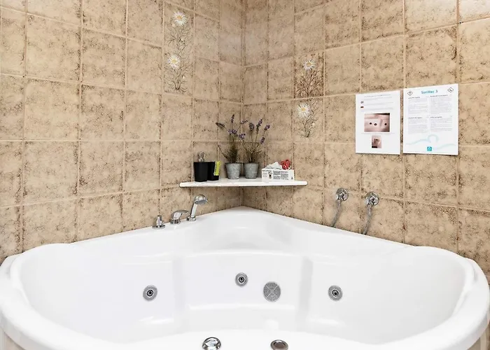 Holiday home 6 Person In *