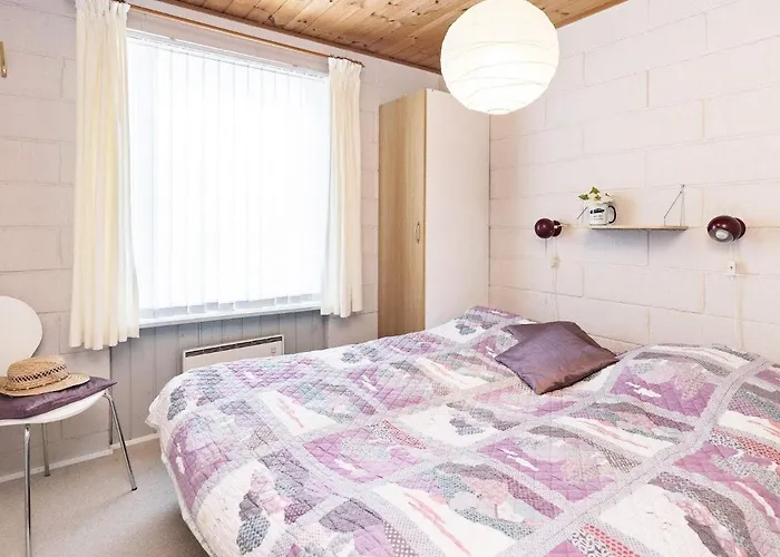 6 Person In Holiday home *